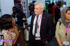 RockyEmmyStudio-29246Feb-25-2025