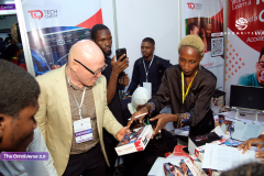 RockyEmmyStudio-29292Feb-25-2025